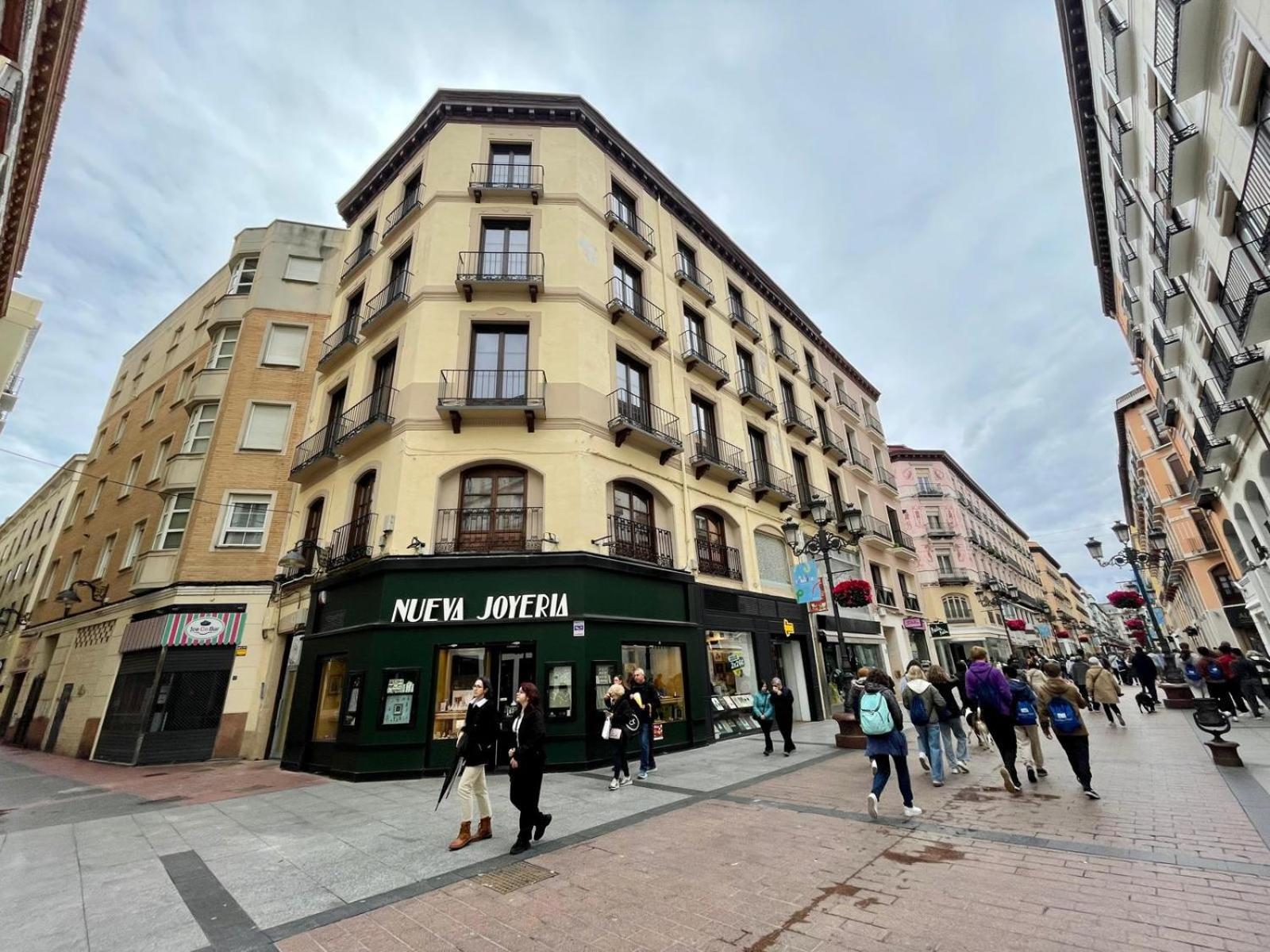 Alfonso I El Batallador Zaragoza Exterior photo